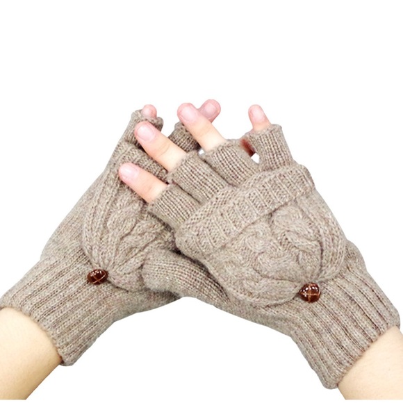 Last One!  Khaki Clamshell Exposed Finger Mittens - Picture 4 of 4